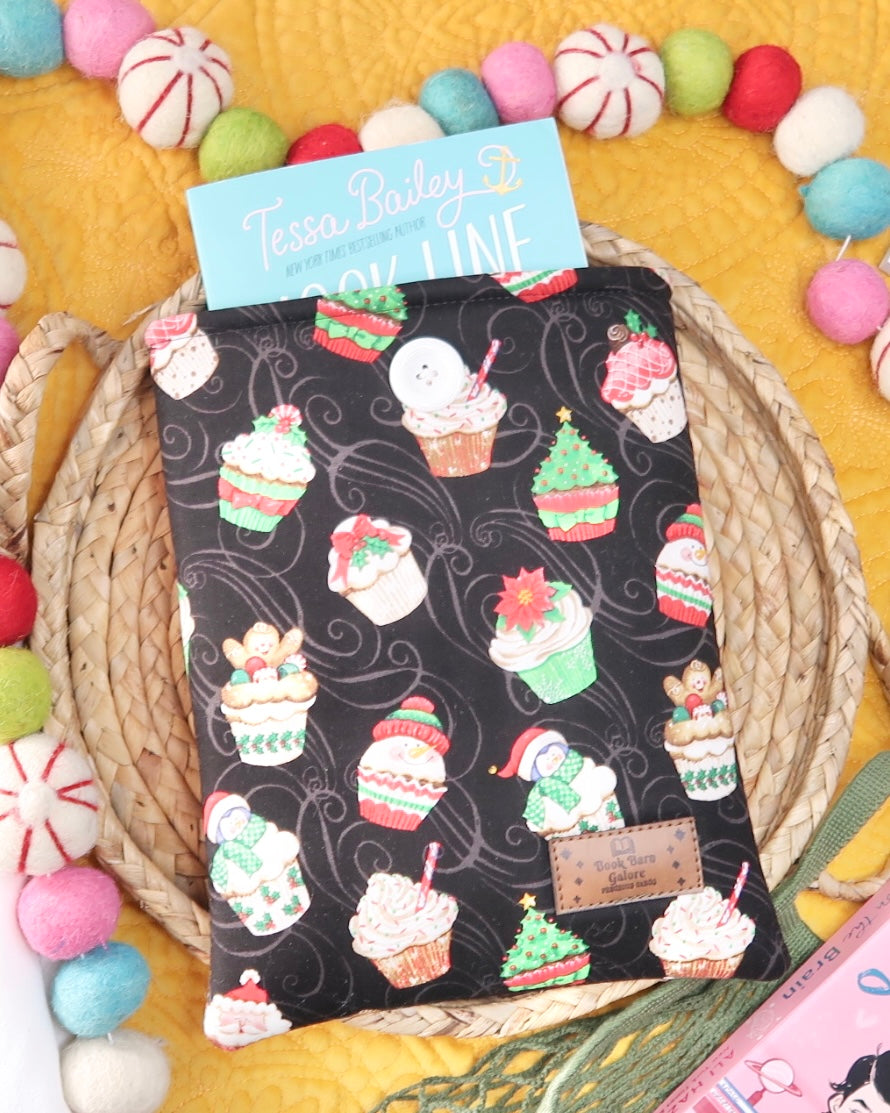 Hollycake Book Sleeve