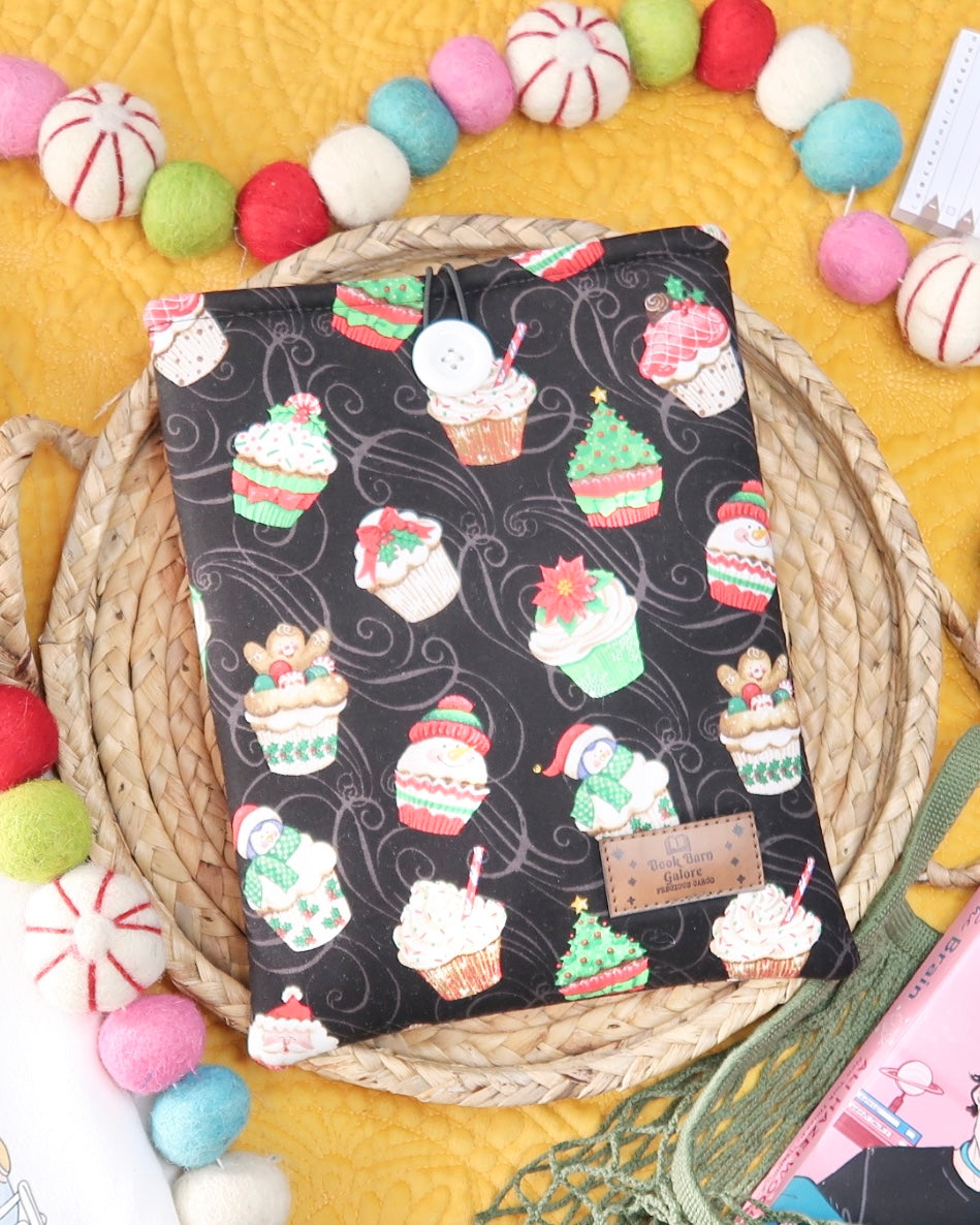 Hollycake Book Sleeve