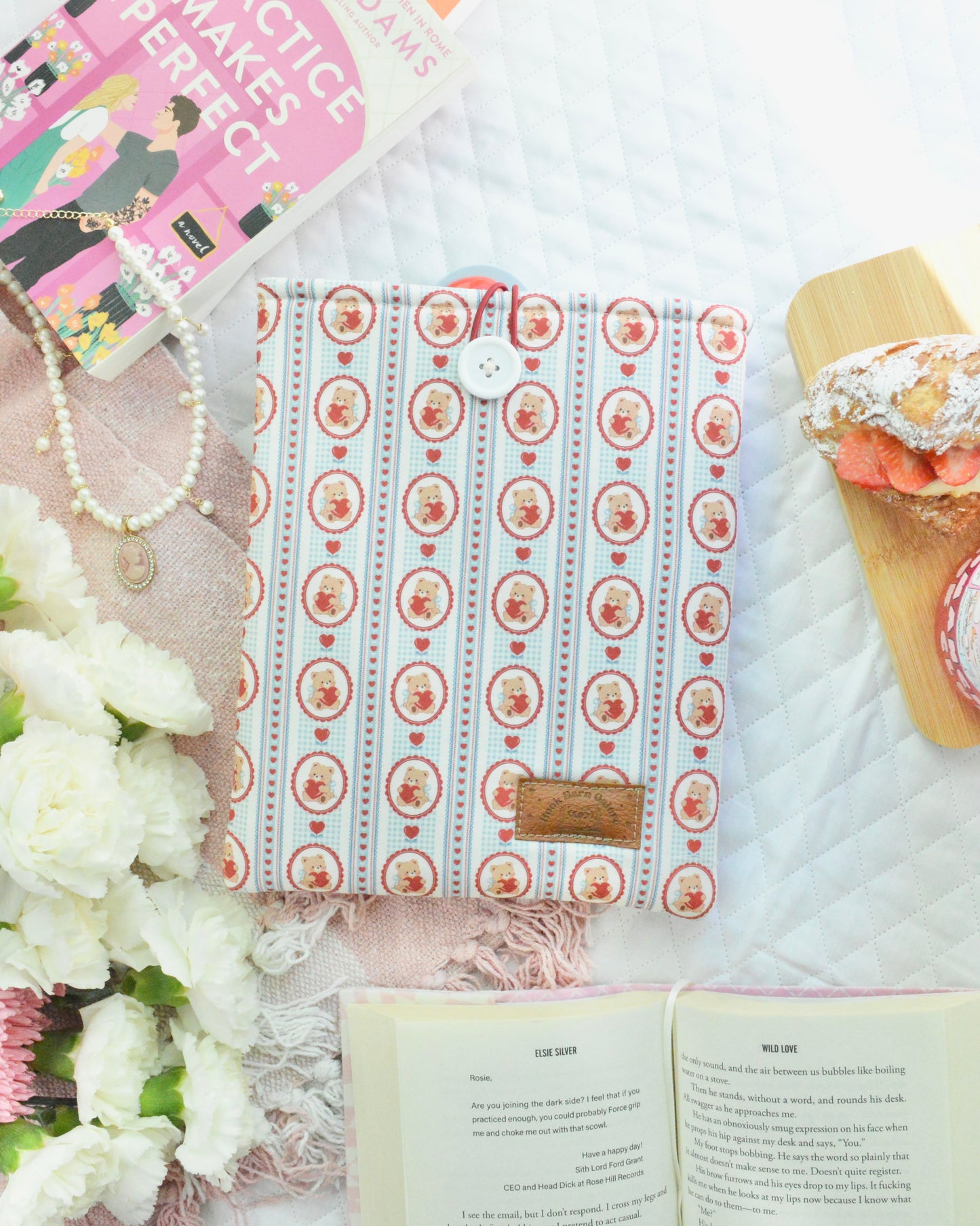 Lovely Teddies Book Sleeve