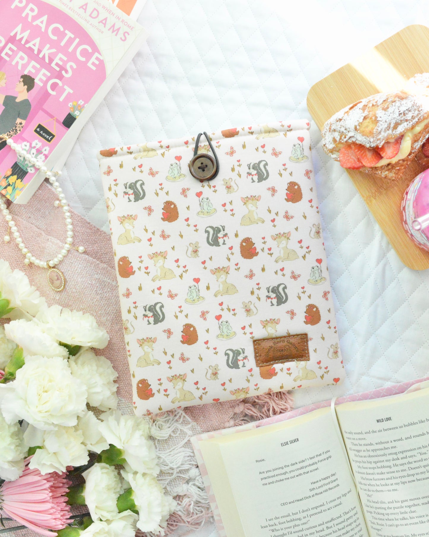 Folk Readers Book Sleeve