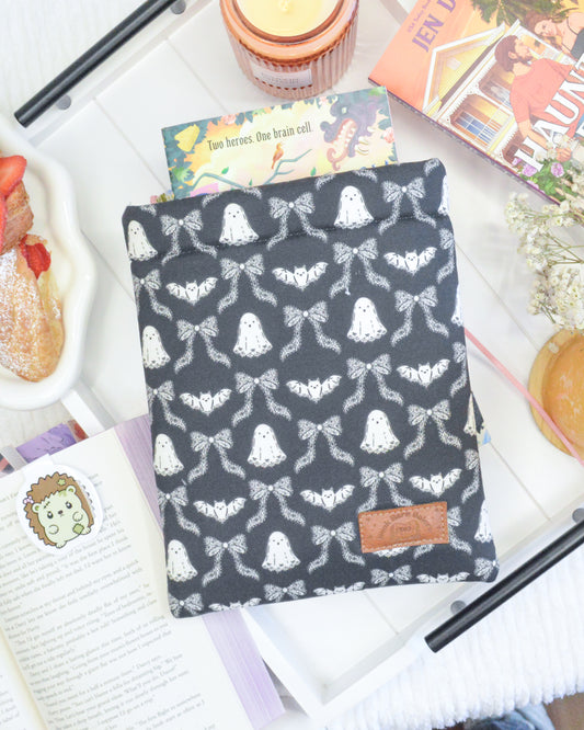 a book bag with a design on it