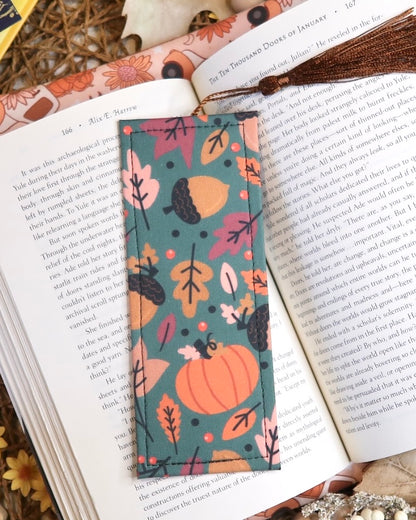 Fall Acorns Bookmark