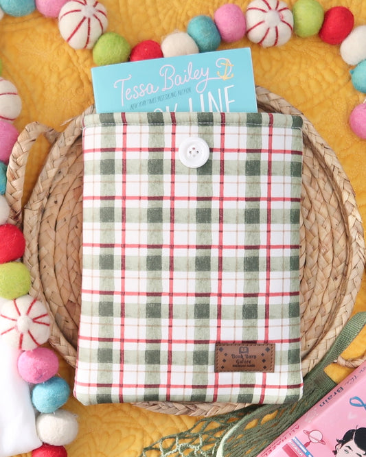 Lovely Plaid Book Sleeve