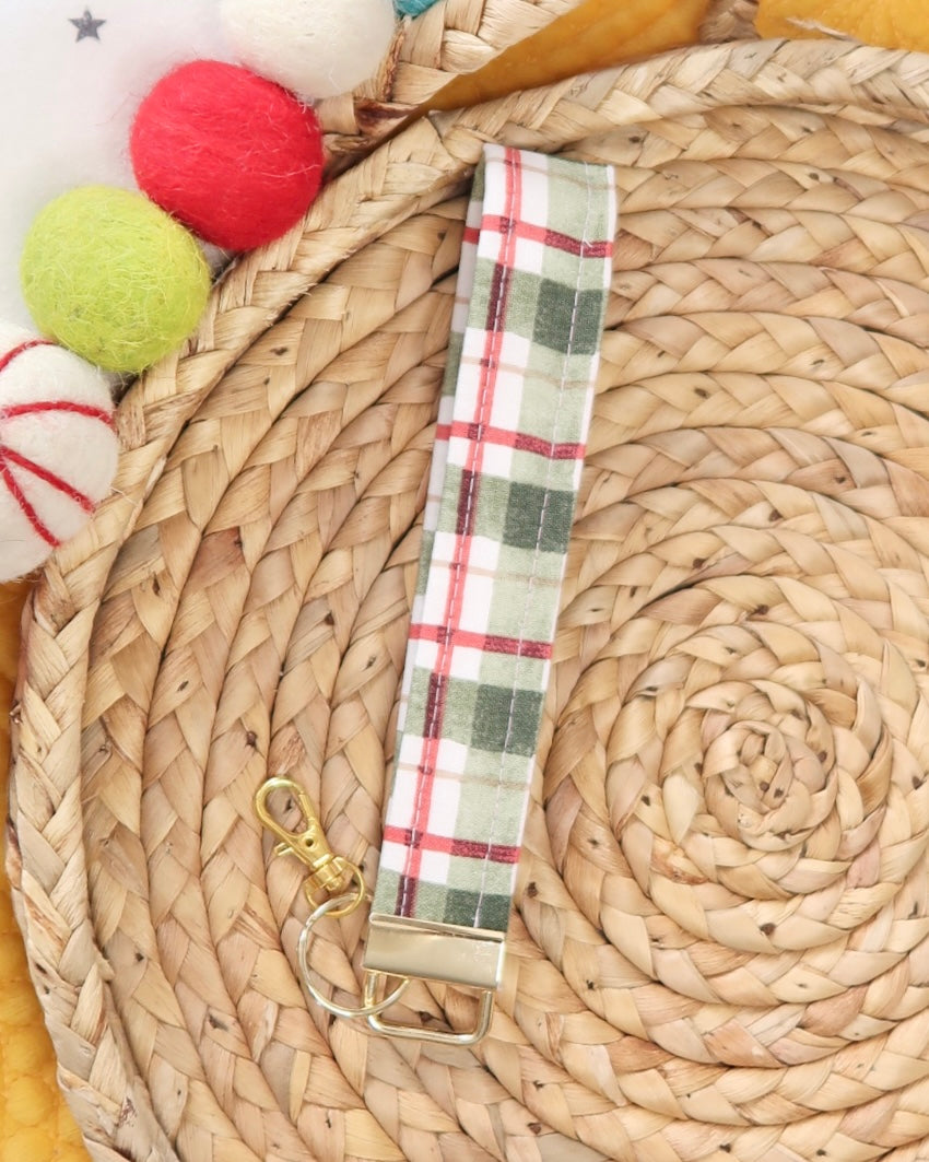 Lovely Plaid Wristlet